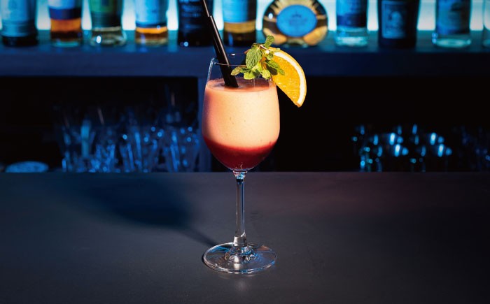 季節の<wbr>フレッシュフルーツ<wbr>カクテル