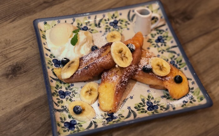 フレンチトースト<br>-バニラアイスと<wbr>フルーツ添え-