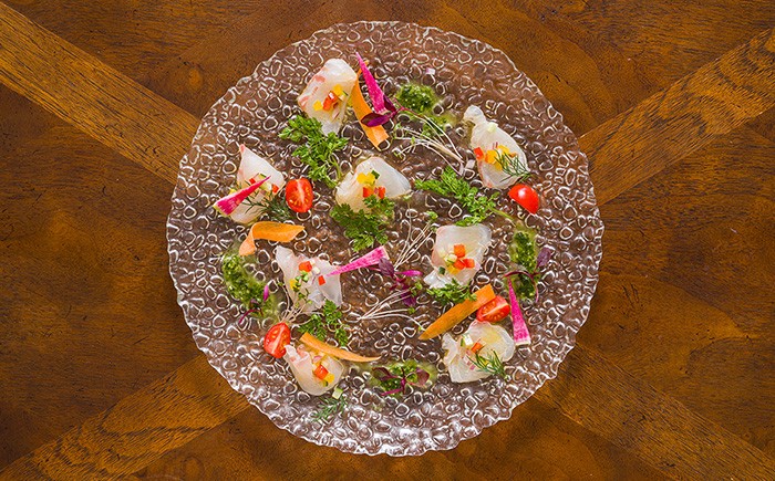 本日の鮮魚の<wbr>カルパッチョ