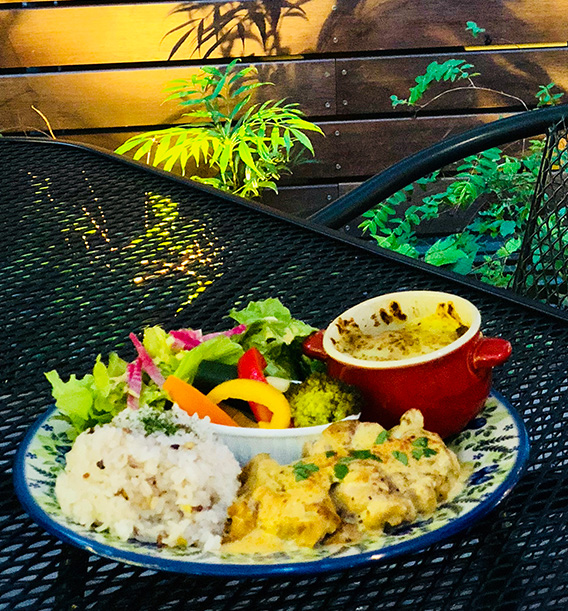 友安製作所カフェ 阿倍野店 ランチプレート