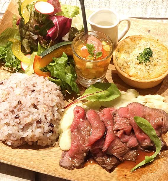 友安製作所カフェ 浅草橋店 ランチプレート