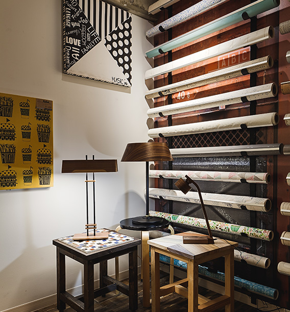 友安製作所カフェ 浅草橋 インテリアショップ パネル