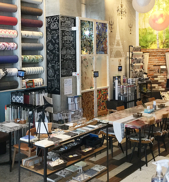 友安製作所カフェ 浅草橋 インテリアショップ 窓フィルム