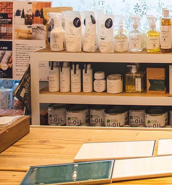 友安製作所カフェ 博多 インテリアショップ 照明